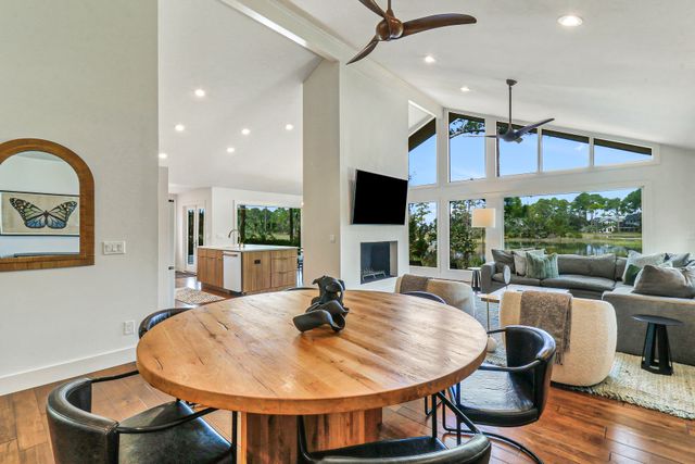 8 Gull Point Road: Sea Pines 7