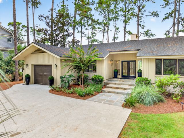 8 Gull Point Road: Sea Pines 6