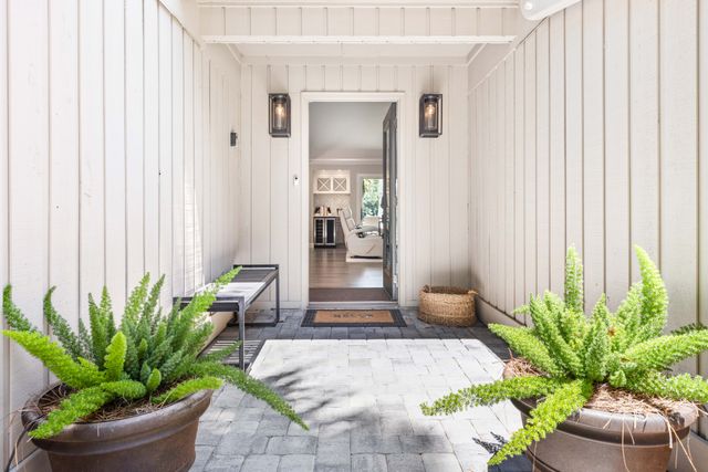 60 Lawton Road: Sea Pines 7