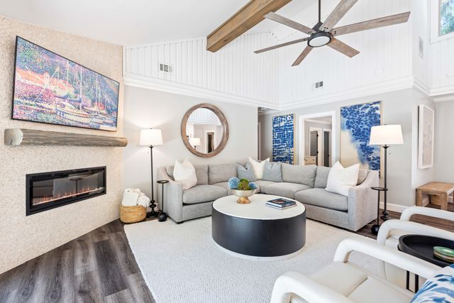 60 Lawton Road: Sea Pines 10