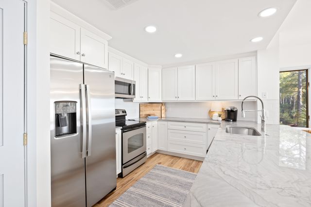 1873 Beachside Tennis Villas: Sea Pines 10