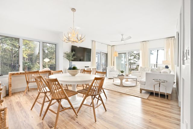 1873 Beachside Tennis Villas: Sea Pines 3