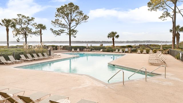 1873 Beachside Tennis Villas: Sea Pines 8