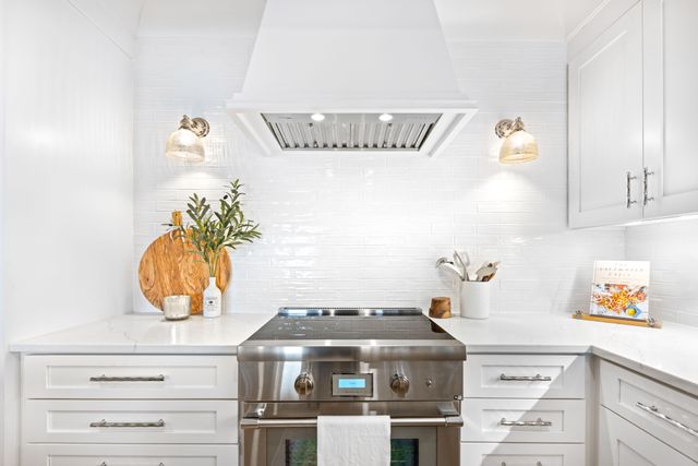 1832 Beachside Tennis Villas: Sea Pines 10