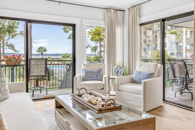 1849 Beachside Tennis Villas: Sea Pines 3