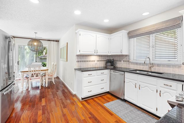 5 Wildwood Court: Sea Pines 10