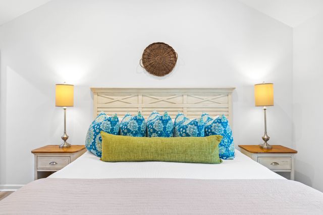 3 Hollyberry Lane: Sea Pines 4