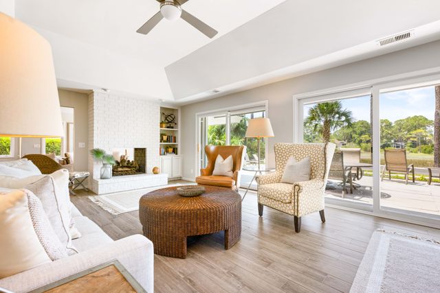 11 Black Tern: Sea Pines 3