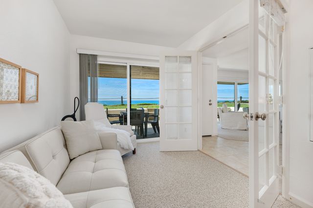 Sunset Retreat - SUR105 20