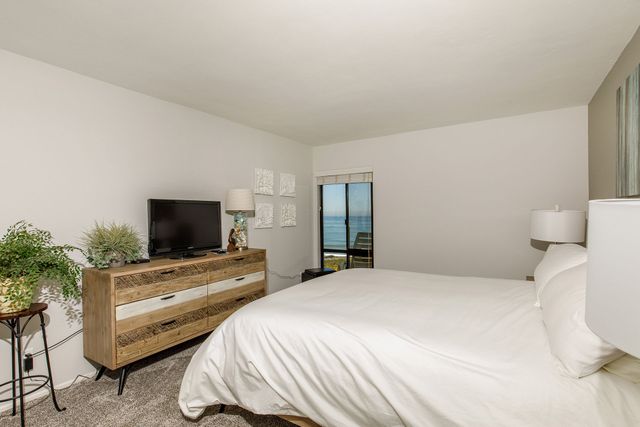 Oceanfront Sea'batical - SBTC212 13