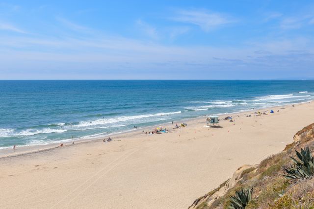 Surf, Sun, Sand - SUR106 22