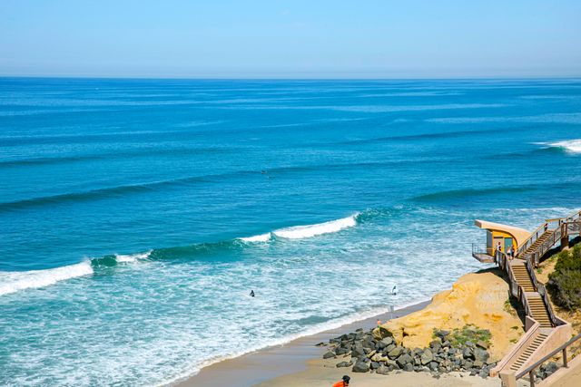 Beach View Beauty - DMBC775D 41