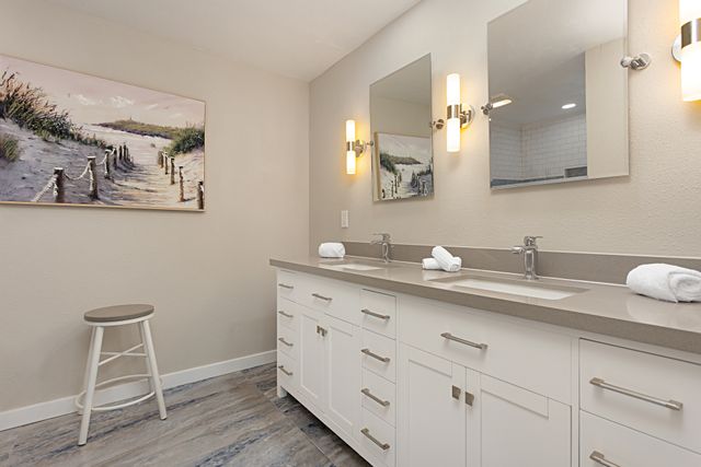 Coastal Retreat- SUR33 26