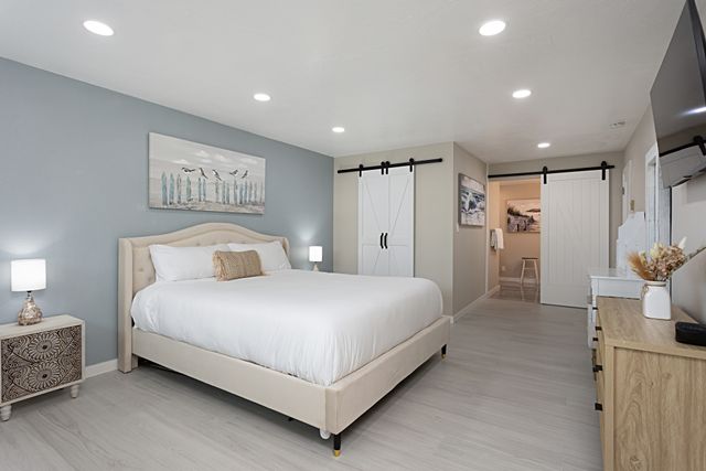 Coastal Retreat- SUR33 24