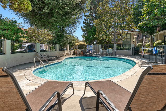 Fairway Haven - CB2507 30