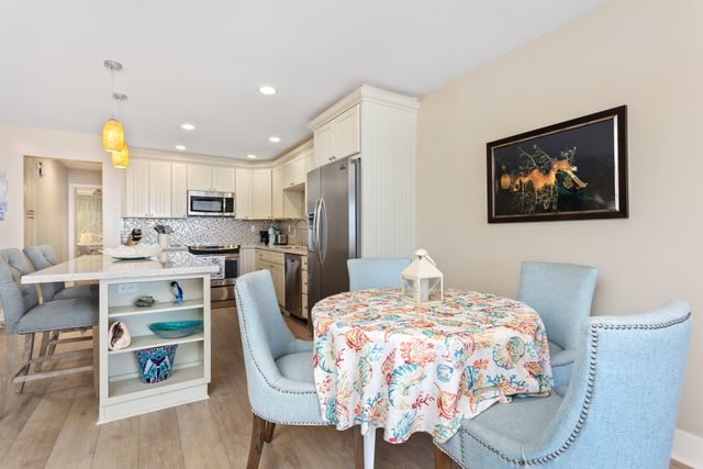 Beachfront Bliss - DMBC815 10