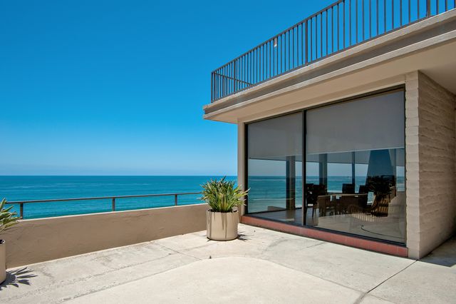 Bask in the Breeze - DMBC146N 39