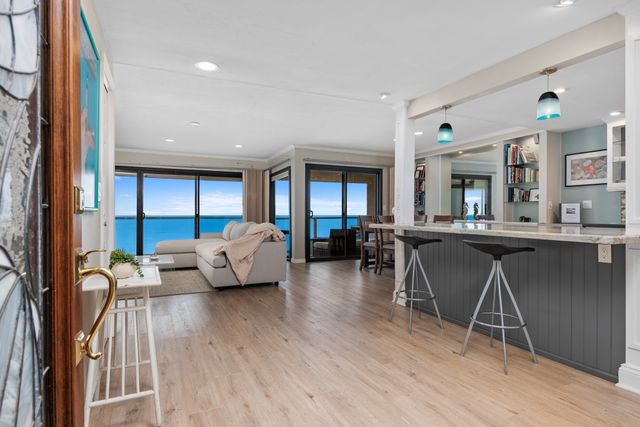Serenade Shores - SUR119 8
