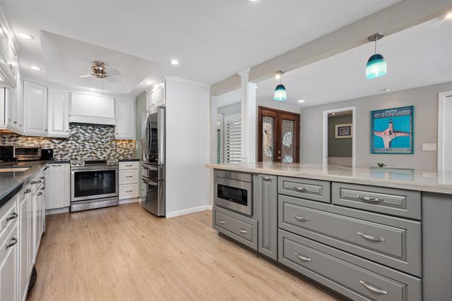 Serenade Shores - SUR119 11