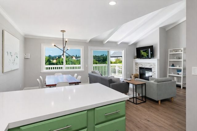 SolMar Vista - SB811