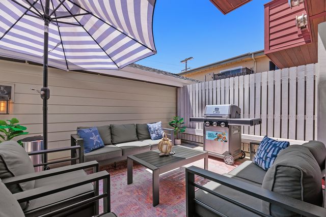 Oceanside Retreat - OC523 27