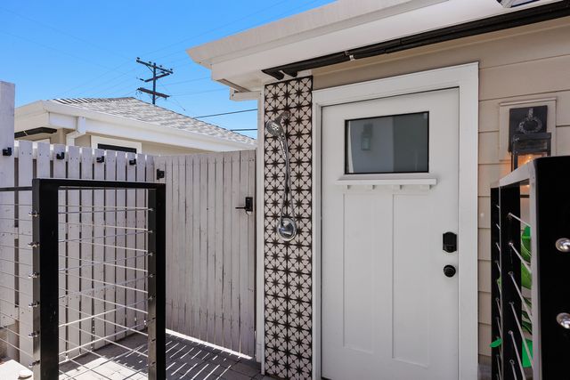 Oceanside Retreat - OC523 25