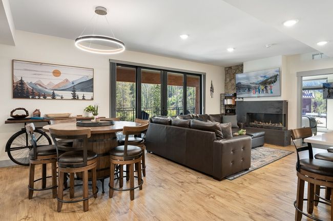 Featured Property Timber Fox 2202