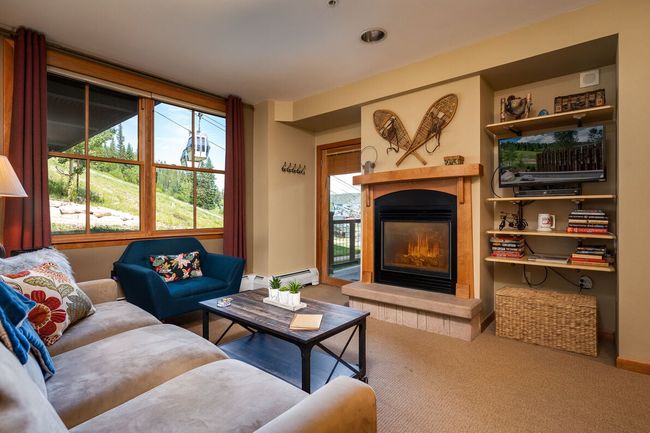 Featured Property Zephyr Mountain Lodge 1215
