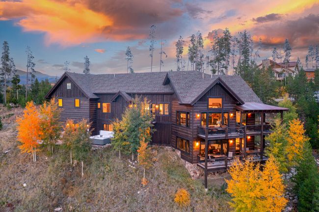Featured Property Timber Ridge Lodge