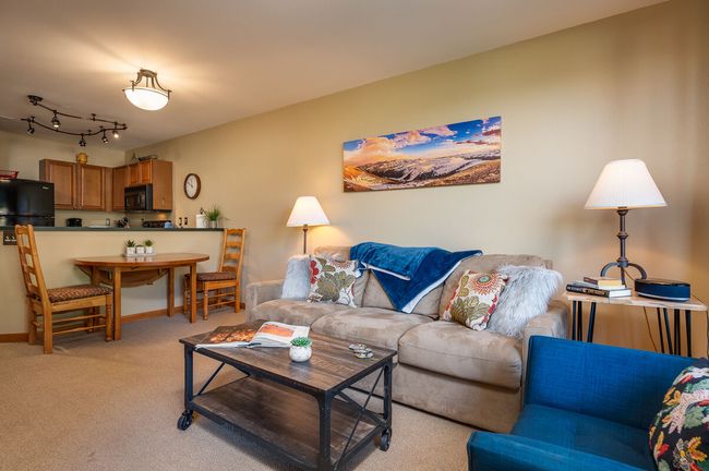 Zephyr Mountain Lodge 1215 5