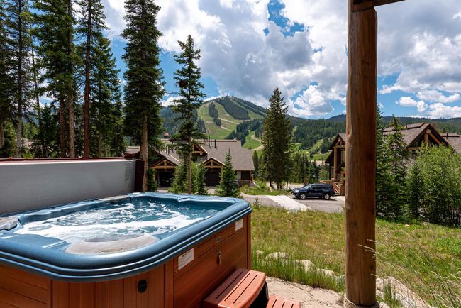 Lakota Mountain Lodge 106 2