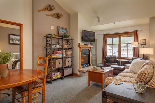 Zephyr Mountain Lodge 1606 4