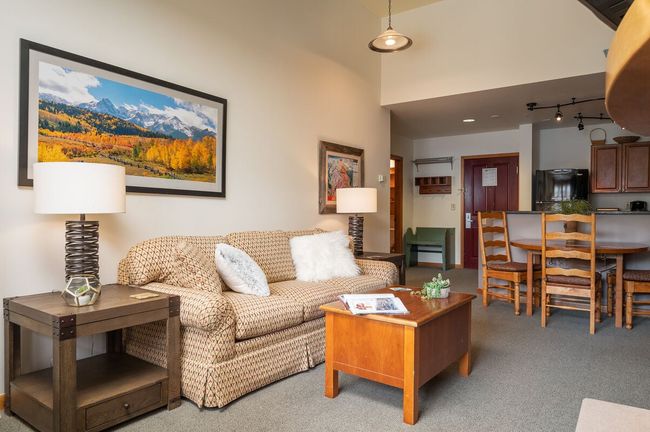Zephyr Mountain Lodge 1606 5