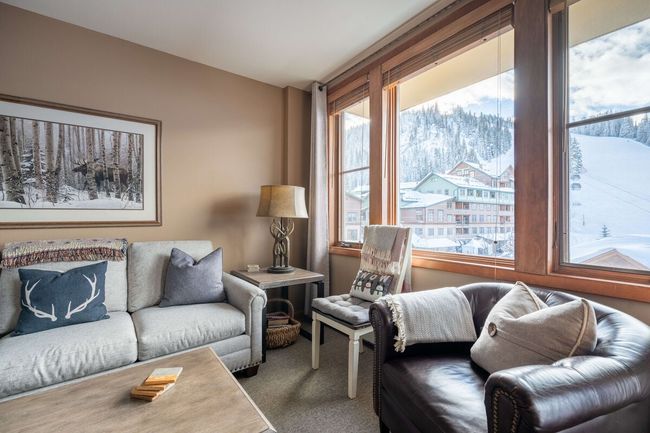 Zephyr Mountain Lodge 2307 4