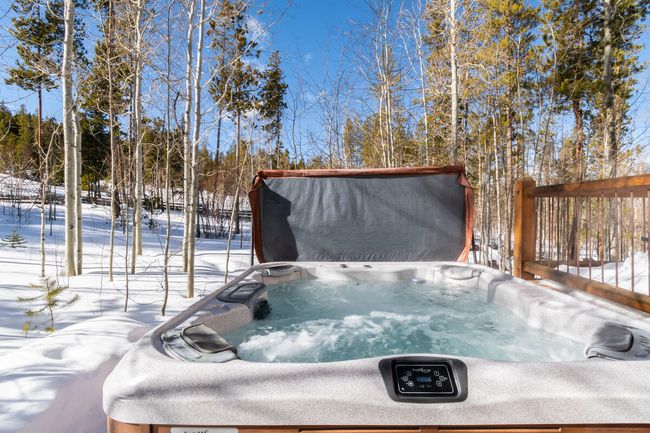 Fox Tracks Lodge 3