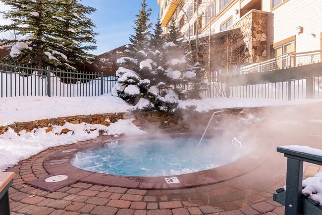 Zephyr Mountain Lodge 2603 2