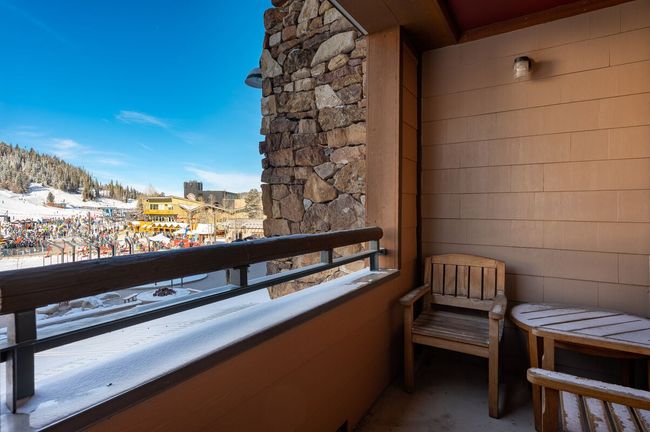 Zephyr Mountain Lodge 2211 3