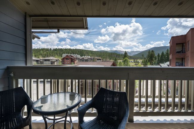 Base Village Loft 102 3