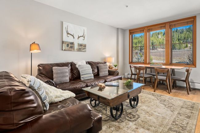 Zephyr Mountain Lodge 2302 4
