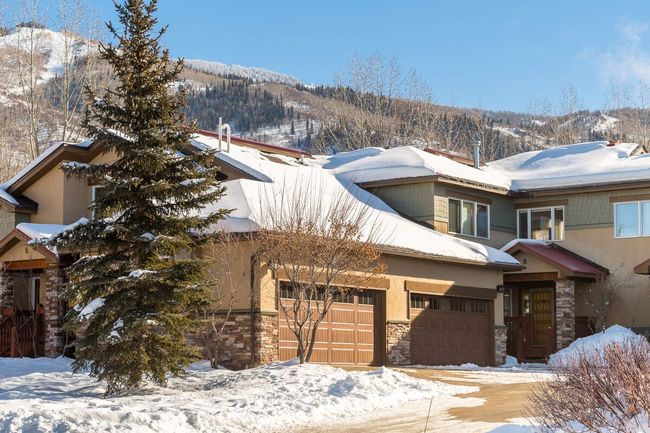 Cascades at EagleRidge Hood 2