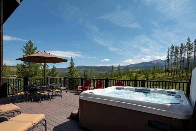 Ranch Creek Lodge 2