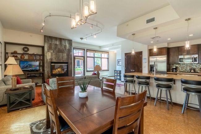 Howelsen Place B211 3