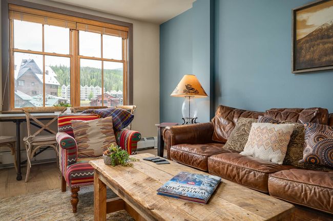 Zephyr Mountain Lodge 1508 5