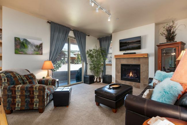 Trailhead Lodges 811