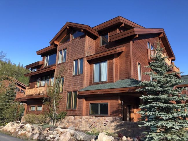 Slopeside Retreat