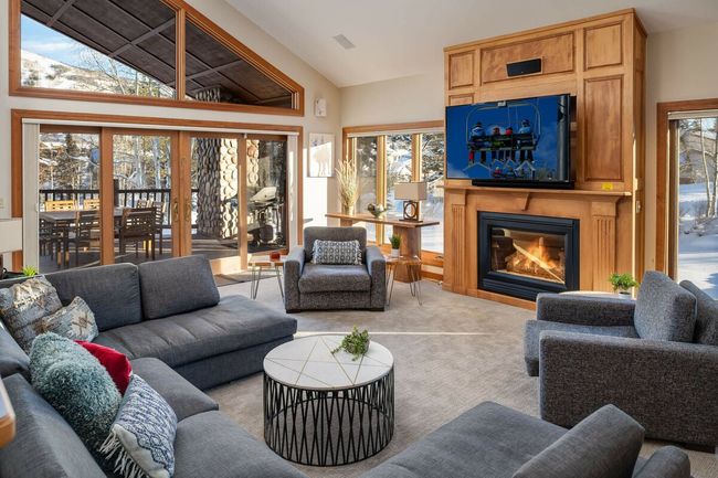 Majestic Vista Chalet 3