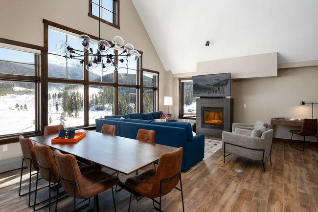Zephyr Mountain Lodge 2800 3