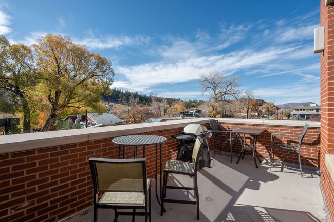 Howelsen Place A207 3