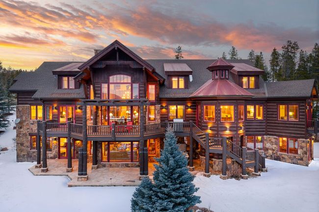 Fore Seasons Lodge