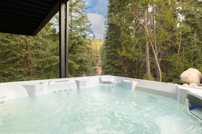 Creekside Retreat 3